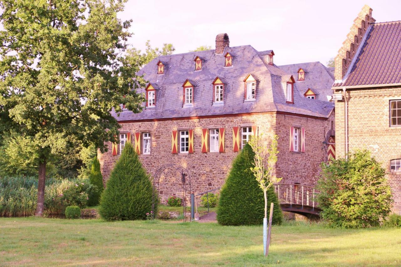 Kleeburg Hotel Euskirchen Esterno foto