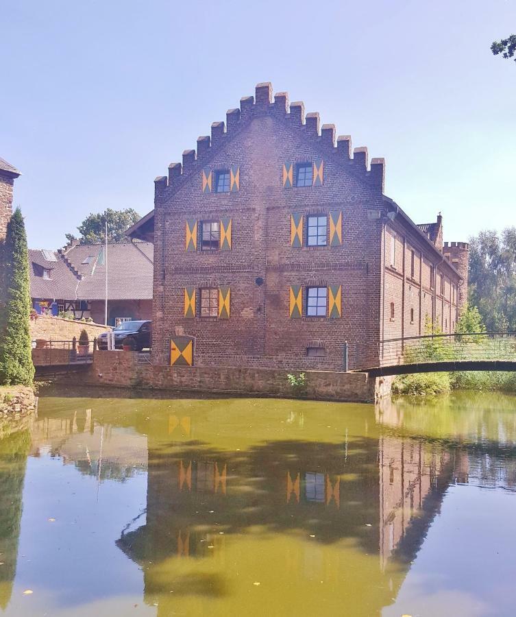 Kleeburg Hotel Euskirchen Esterno foto